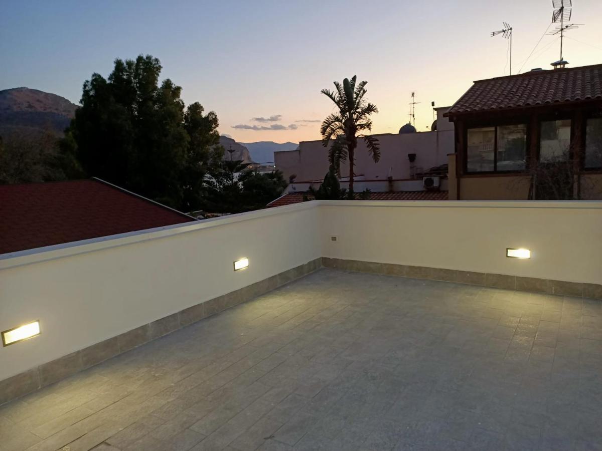 Villa Frontemare Palermo Exterior foto